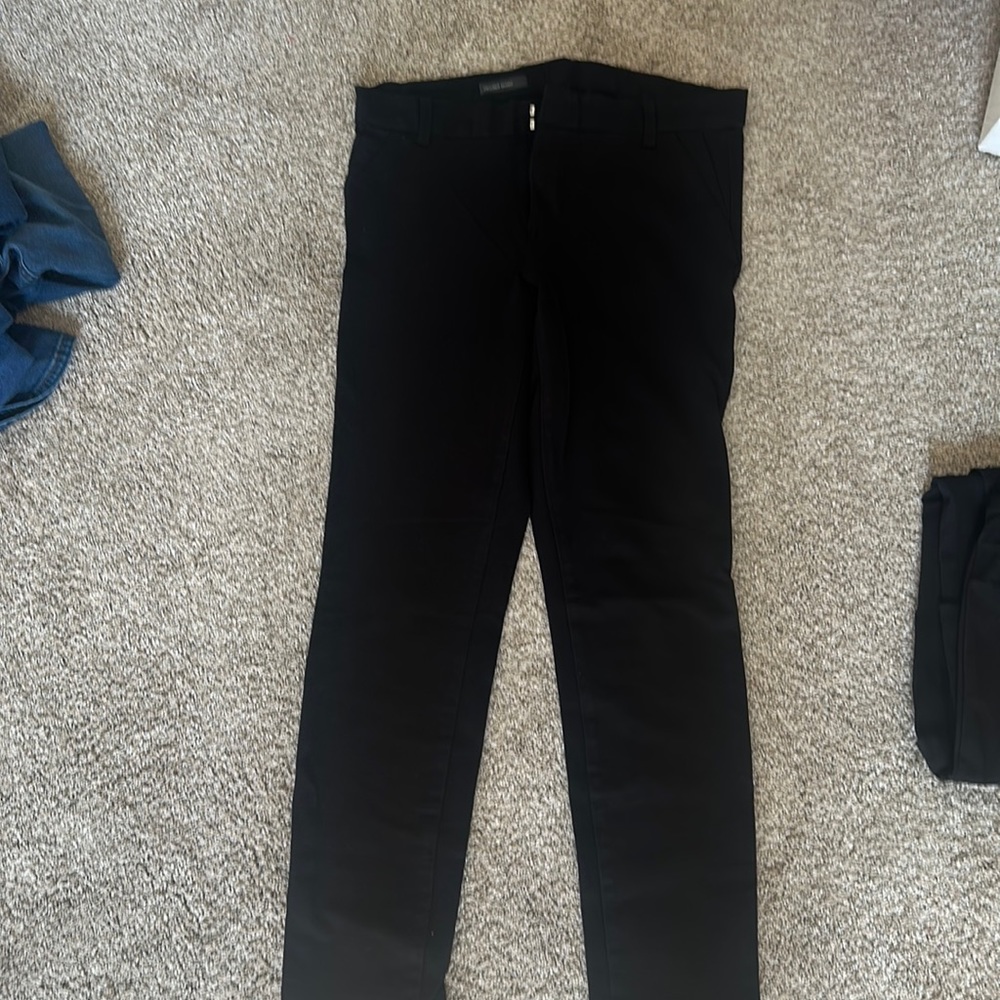 KUT trouser skinny black dress pants, worn only a couple of times.Size 10 short